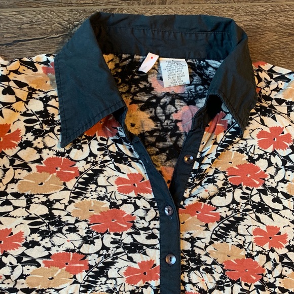 ❤️SOLD Anthropologie [Moth] floral shirt - Picture 2 of 6